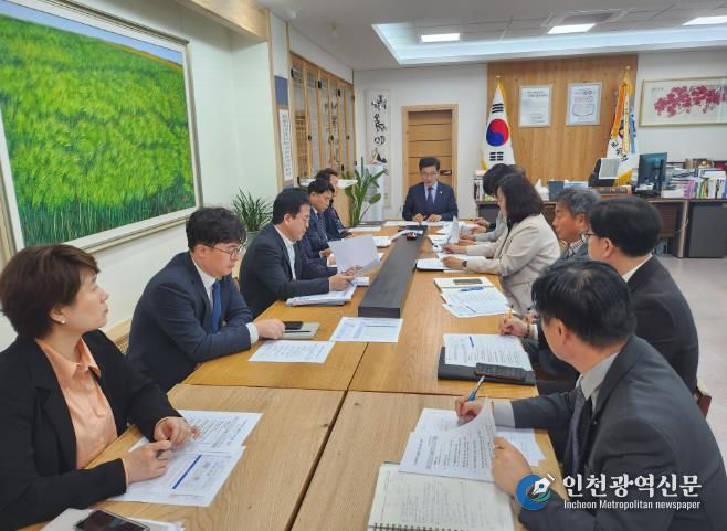 충청북도교육청 윤건영 교육감, 대선 앞두고 선제적 교육정책 제안 주문