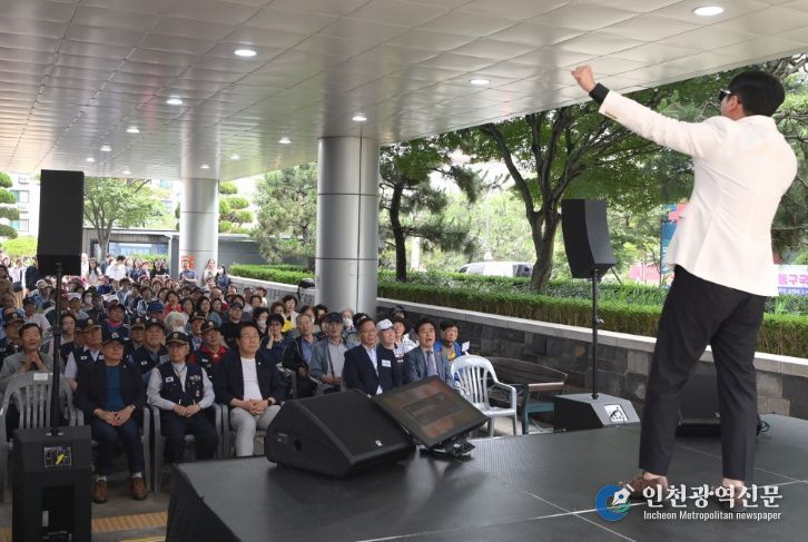 ‘점심시간 음악회(부제: 보훈가족 여러분! 감사합니다)’ 성황리
