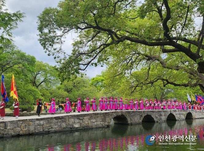 신관사또 부임행차 공연, 전통혼례 체험 하반기 운영 재개