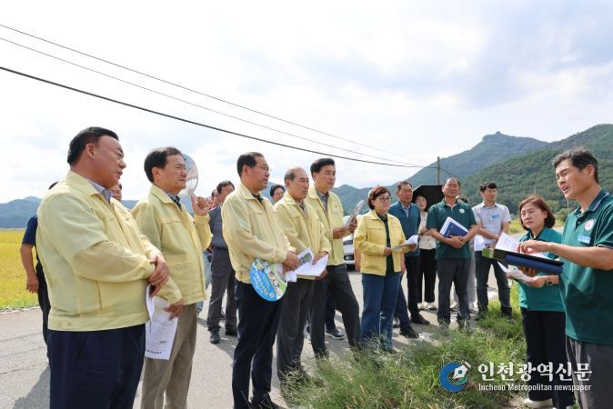 장흥군의회, 벼 깨씨무늬병 발생 현장방문