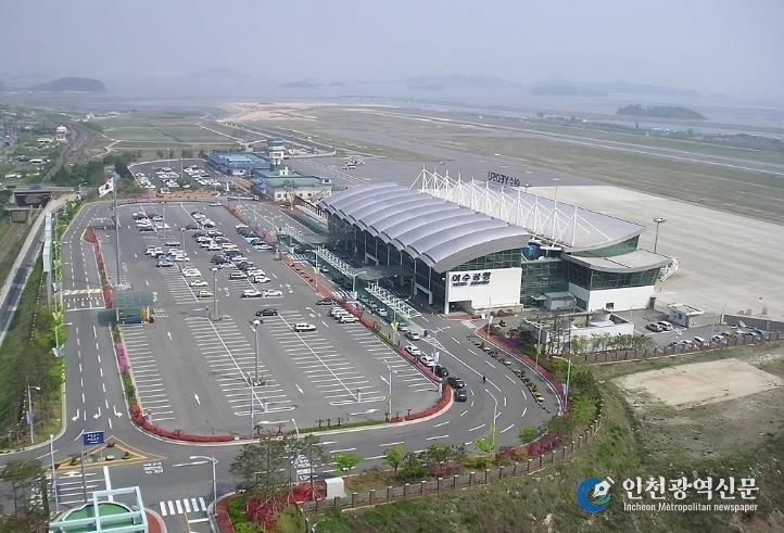 여수공항 전경 사진