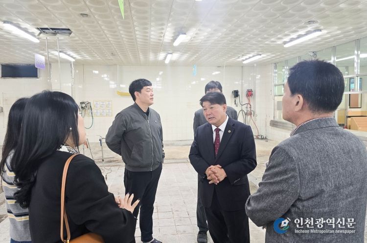 이성룡 울산광역시의회 의장, 중구 유곡중학교 현장 방문