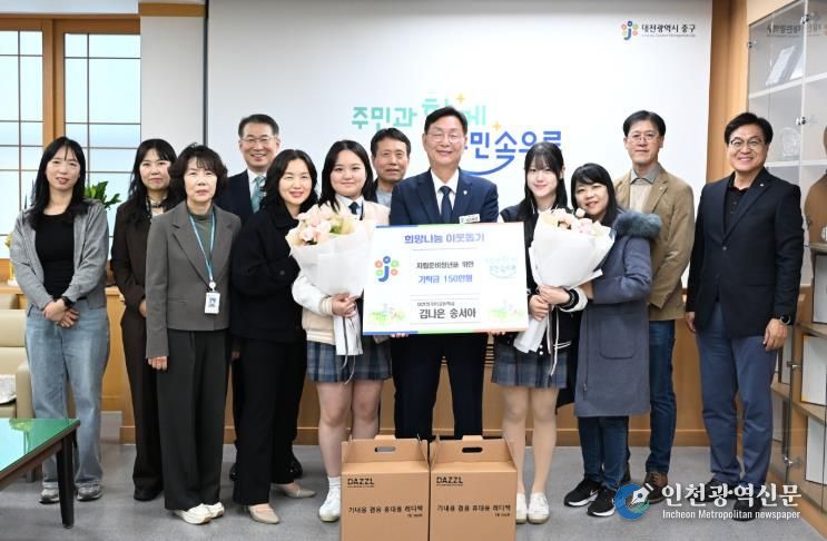 홈런클럽과 함께 달리며, 언니·오빠들 응원해요!