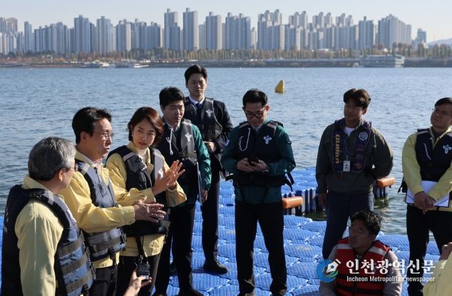 한강뚝섬 선착장 안전점검(국무총리실)