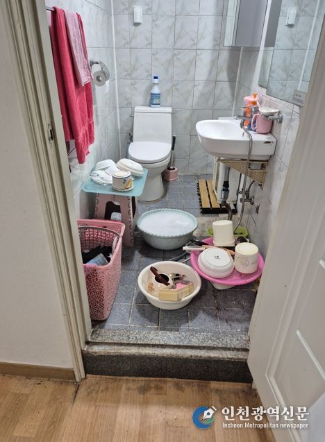 “전화도 잘 안 받던 홀몸노인…3년 안부 확인이 집을 바꿨다”