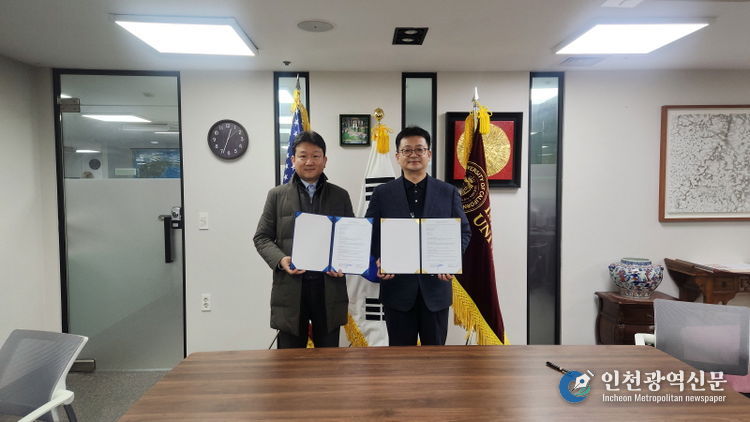 (왼쪽) 팍스글로벌 대표 다니엘 서 (오른쪽) 서정호대표