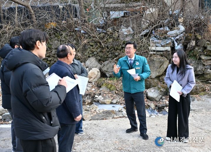 유의식 의장, 마수대마을 현장 민원 청취