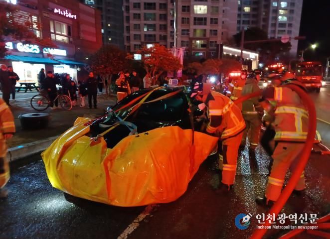 전남소방, 전기차 도로 위 낙하물 주의... 하부 충격 화재 예방 당부