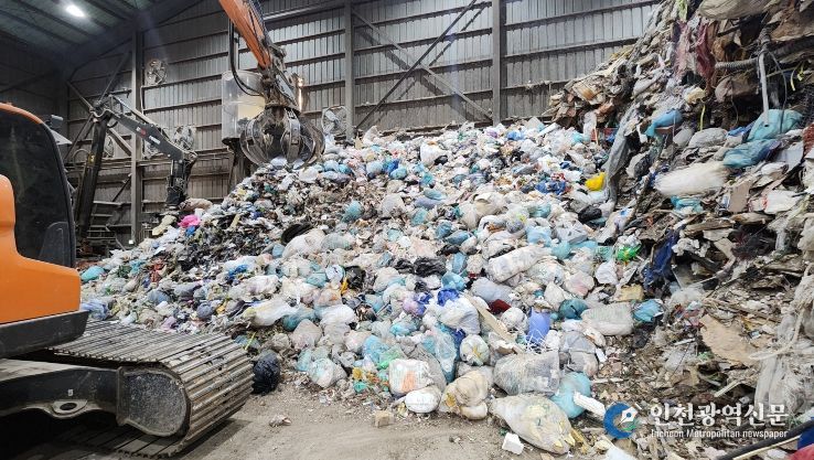 수도권 쓰레기 반입 “영업정지 철퇴”