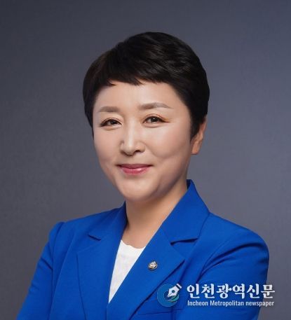 전진숙 국회의원(광주 북구을, 더불어민주당)