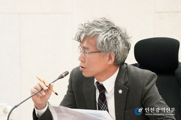 제물포구 의원 정수 ‘반토막’ 위기, 2010년 창원 통합 모델이 해법