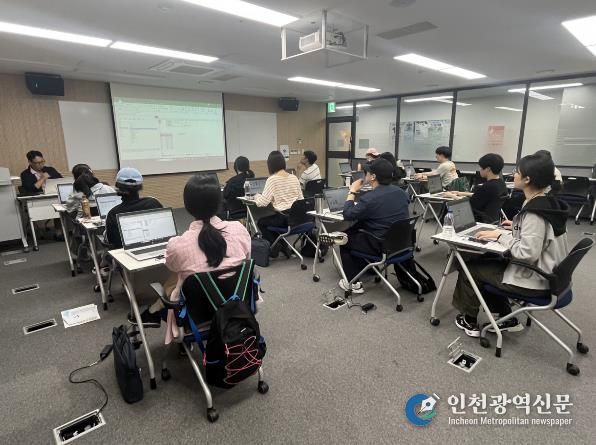 구로 청년도전지원사업 참여자 교육 모습