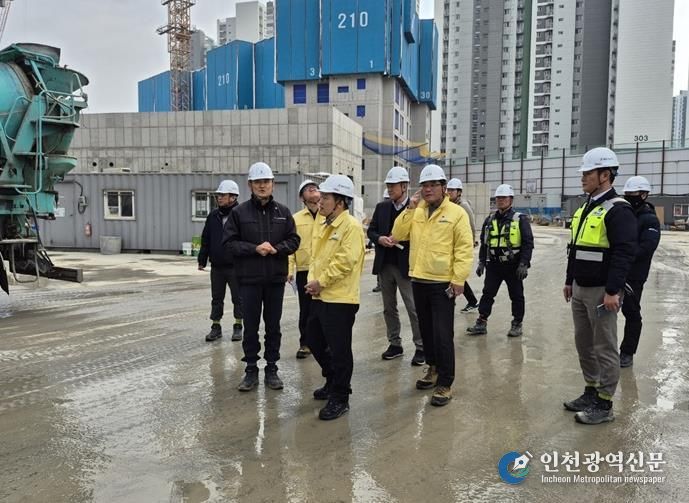 파주시, 해빙기 대비 아파트 건설 현장 안전 점검 실시