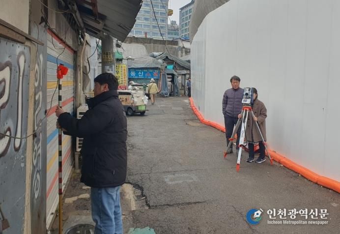 세운5구역 노후건물 측정점 설치 모습