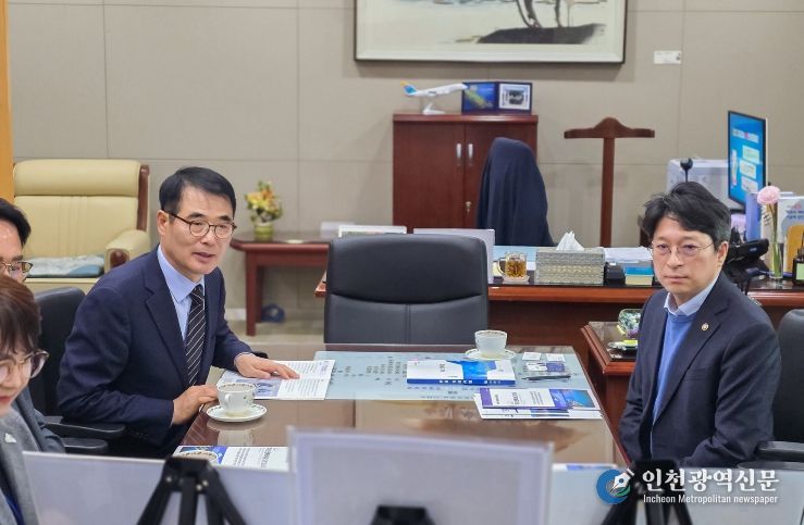 장충남 군수 국토부 방문 도로·철도 분야 현안 논의 = 홍지선 국토부 제2차관