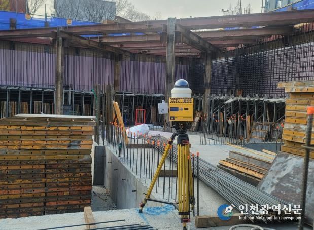 천안시 서북구문화원 신축공사 현장에 설치된 이동식 지능형 CCTV