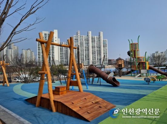 고령군, 다산면에 새롭게 조성한 ‘좌학공원 어린이놀이터 개장’