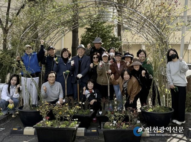 수원시 팔달구 우만2동, 장미마을 가드닝 교육 성료