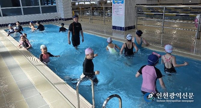 초등학생 생존 수영교육 실시