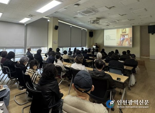 과천시, 도서관의 날 맞아 독서문화 행사 운영