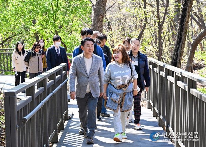 의정부시는 4월 7일 ‘추동 숲정원’에서 현장 점검을 실시했다.