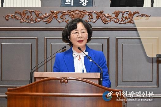 신서경 진주시의원, 자유시장 누수·화장실 문제 개선 촉구