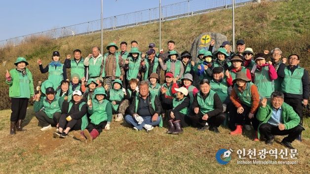 용문면 새마을회 꽃 심기 봉사활동