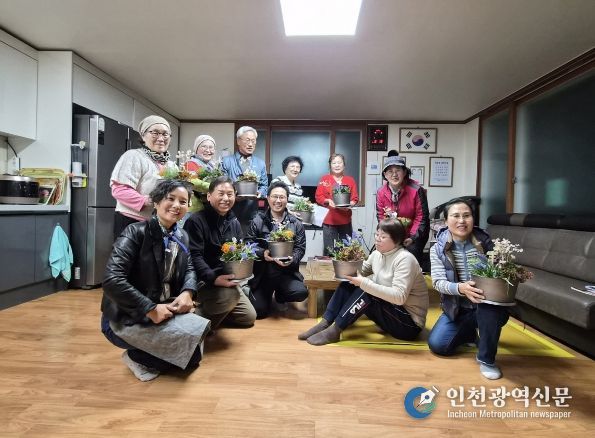 안성시, 주민이 직접 꾸미는 ‘마을정원 가꾸기 교육’ 열기 후끈